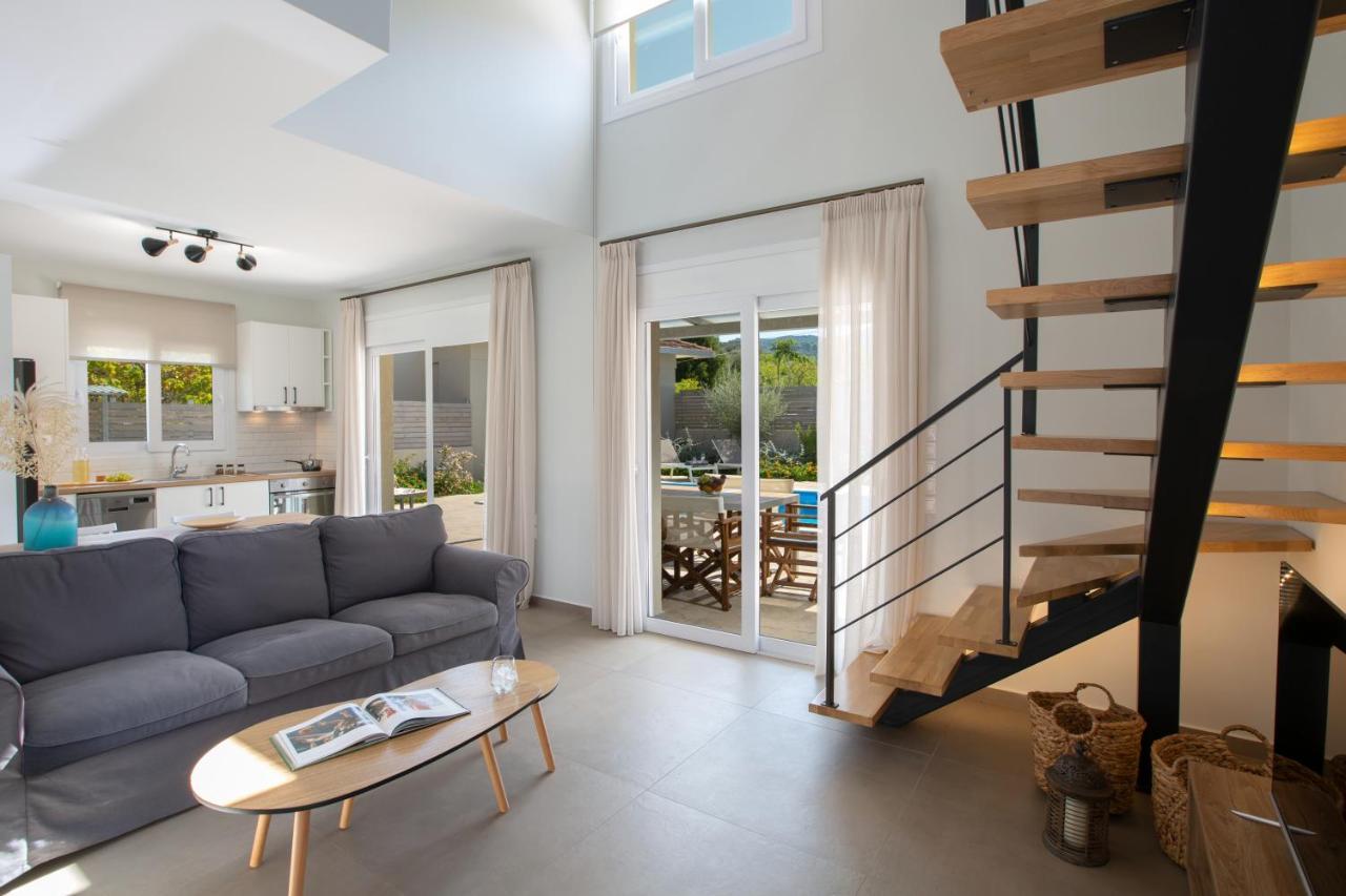 Grappolo Lefkada Villas - Vilana Ideal For Families And Small Groups Apolpaina エクステリア 写真
