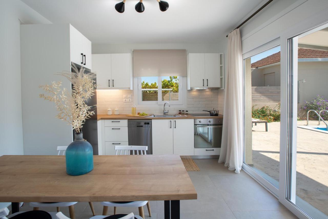 Grappolo Lefkada Villas - Vilana Ideal For Families And Small Groups Apolpaina エクステリア 写真