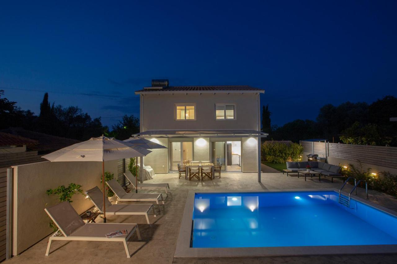 Grappolo Lefkada Villas - Vilana Ideal For Families And Small Groups Apolpaina エクステリア 写真